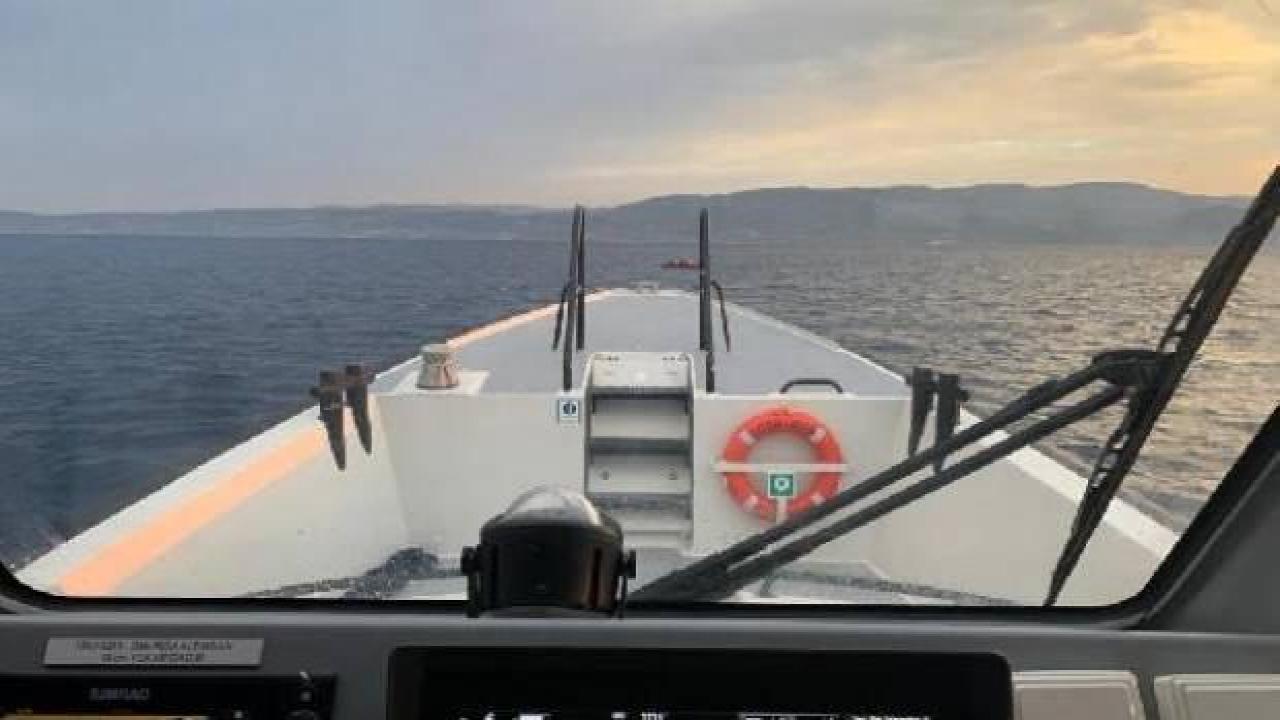 Çanakkale'de 66 kaçak göçmen kurtarıldı