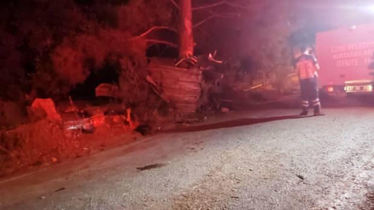 Çanakkale'de feci kaza: 2 kişi hayatını kaybetti!