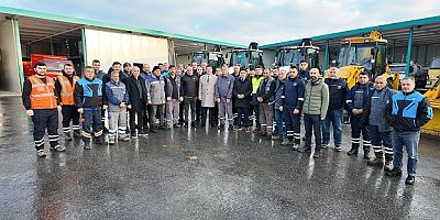 ÇEKMEKÖY BELEDİYESİ KARLA MÜCADELEYE HAZIR
