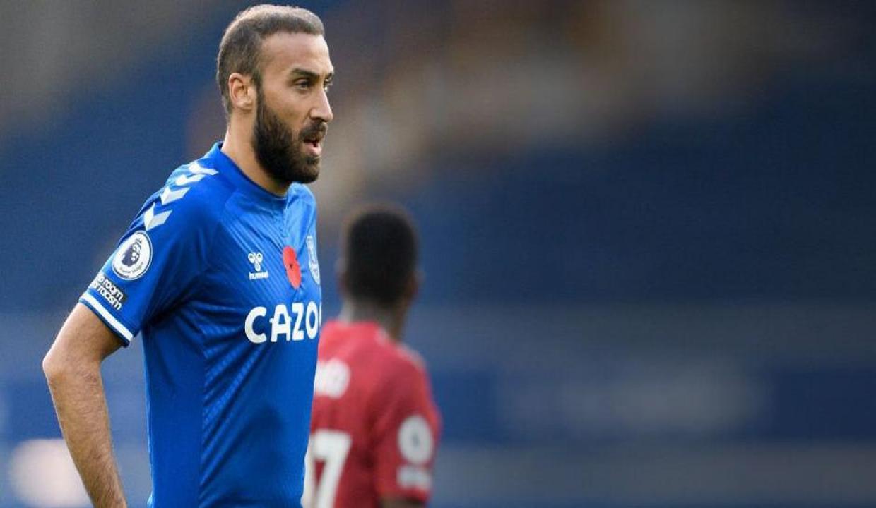 Cenk Tosun'a büyük şok! Sezonu kapattı
