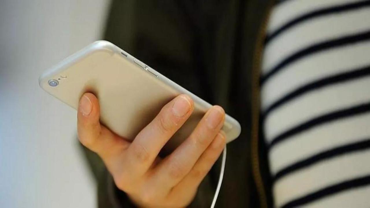 Cep telefonu ve bilgisayarda TRT bandrol ücretleri artırıldı