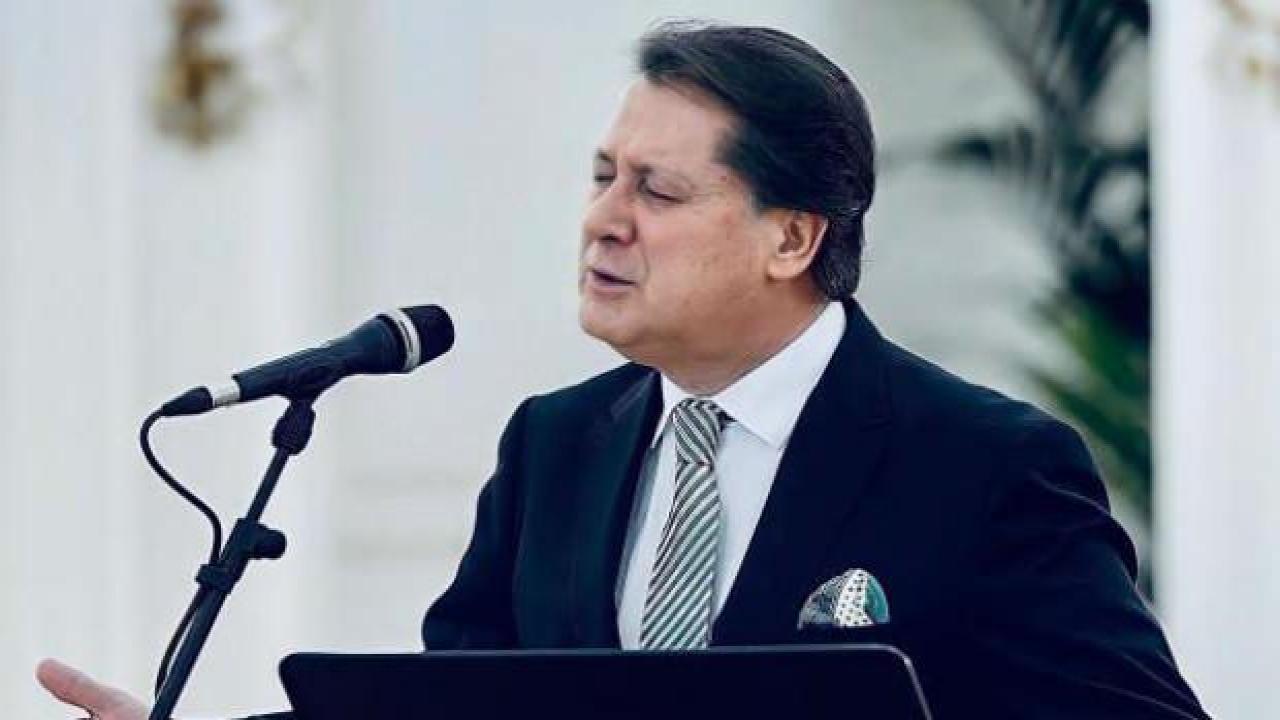 Cerrahi Tekkesi'nin yeni lideri oldu! Ömer Tuğrul İnançer'in yerine Ahmet Özhan geldi