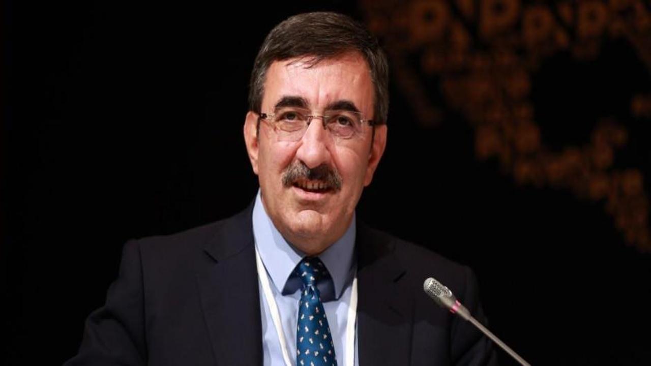 Cevdet Yılmaz: Kamuda tasarruf paketi cari dengedeki olumlu gidişatı destekleyecek
