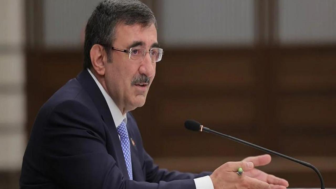 Cevdet Yılmaz'dan asgari ücret yorumu