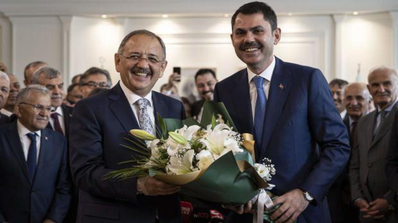 Çevre, Şehircilik ve İklim Değişikliği Bakanlığı'nda devir teslim töreni