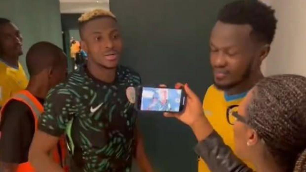 'Chelsea mi Manchester United mı?' diye soruldu! Osimhen'in tepkisi gündem oldu