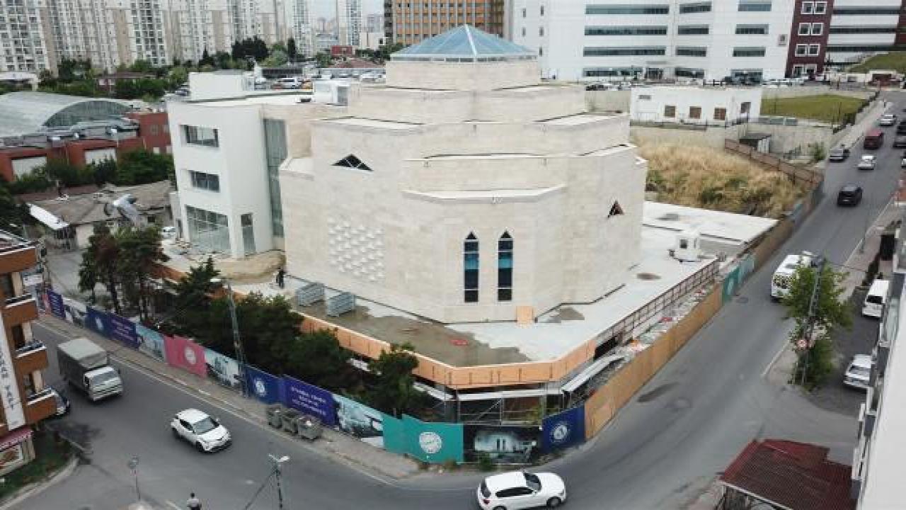 CHP geldi cemevi inşaatı durdu
