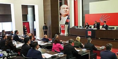 CHP MYK’sı Yenilendi: 24 Kişilik Yeni Liste Açıklandı
