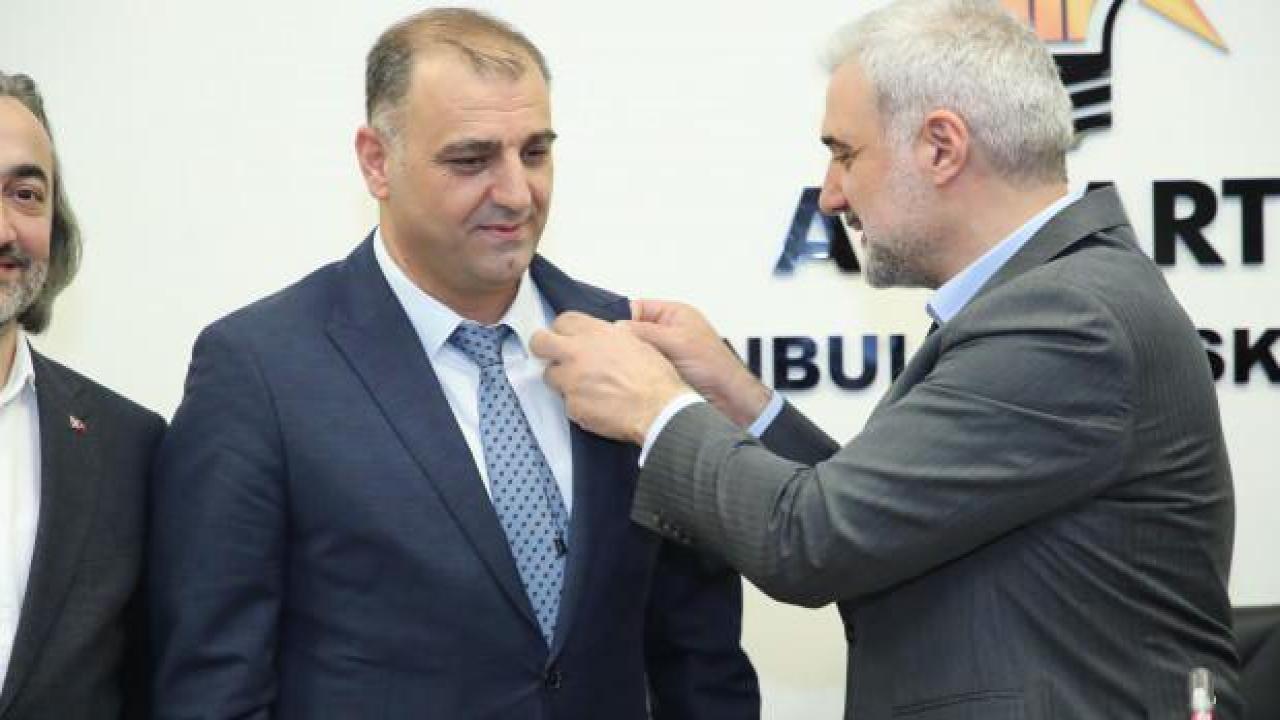 CHP'den istifa eden Fahrettin Yürek AK Parti'ye geçti