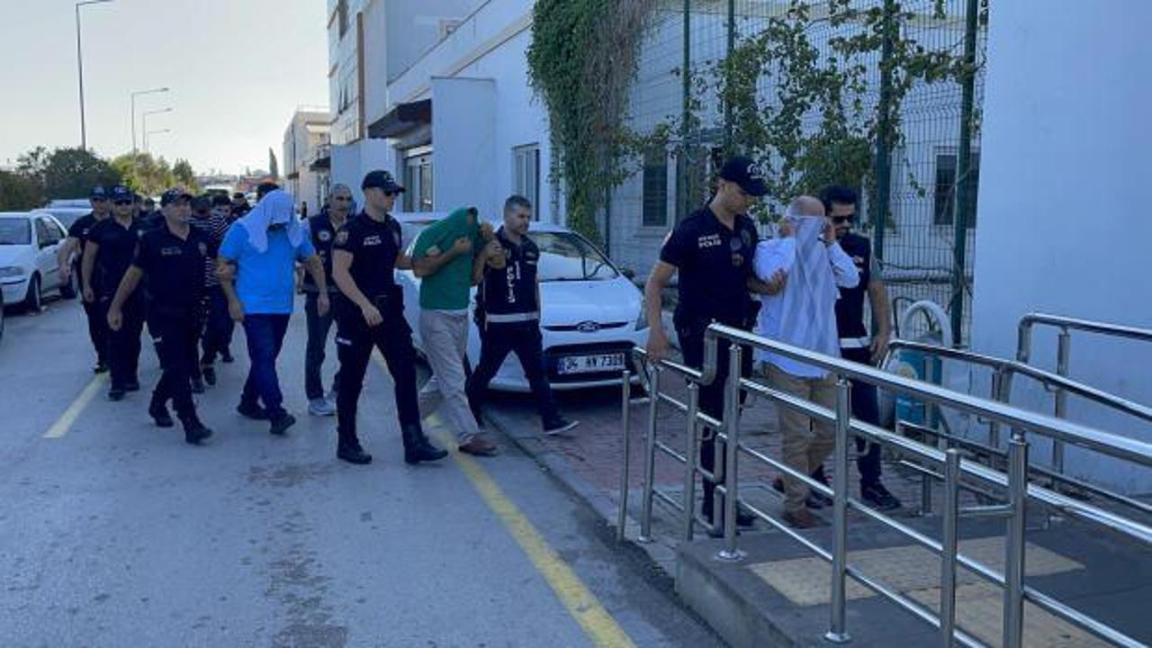 CHP'li Seyhan ve Çukurova belediyelerine rüşvet operasyonu! 13 tutuklama
