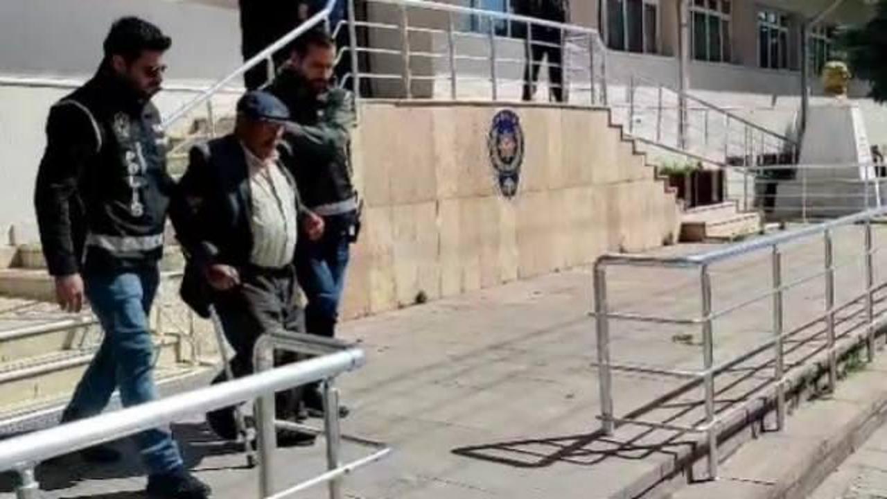 Çökertilen çetenin 82 yaşındaki lideri, bastonuyla adliyeye getirildi
