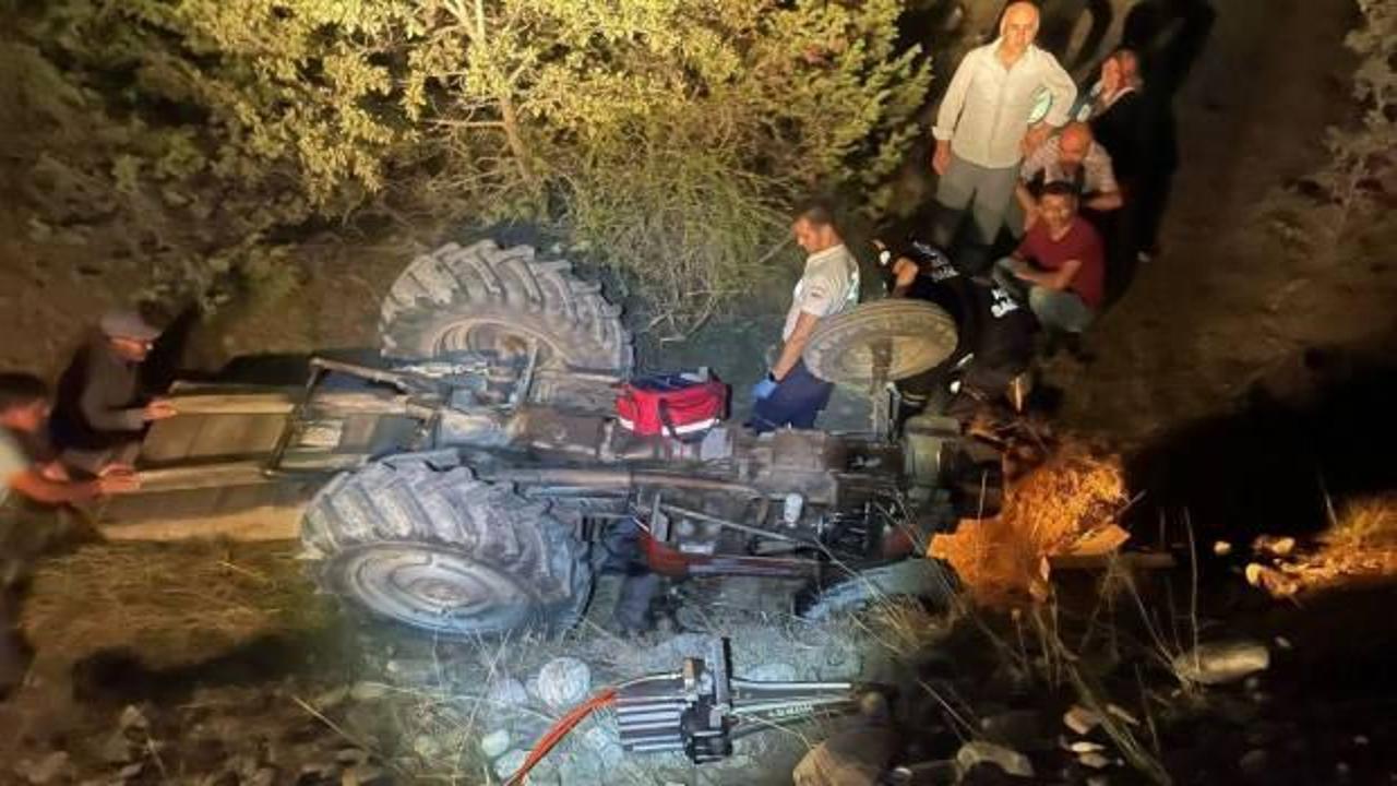 Çorum'da devrilen traktörün altında kalan sürücü öldü