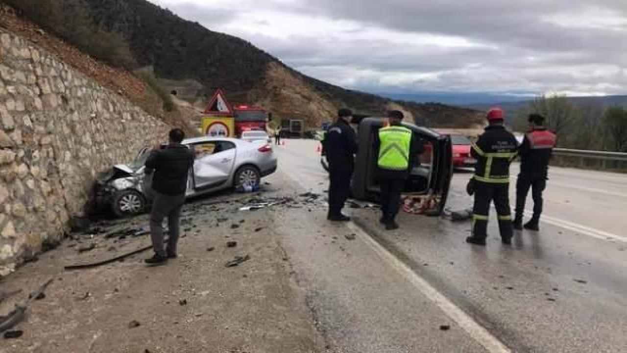 Çorum'da feci kaza: Ölü ve yaralılar var!