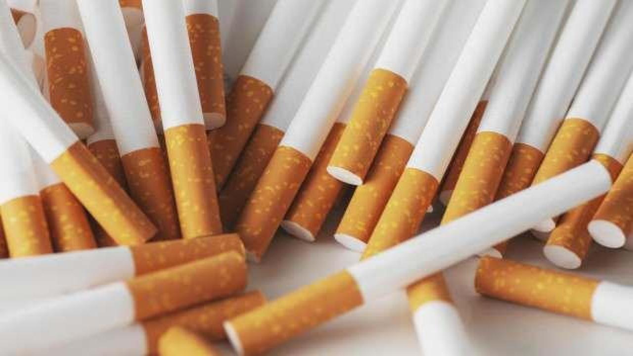 Çukurca'da kaçak çay ve sigara ele geçirildi