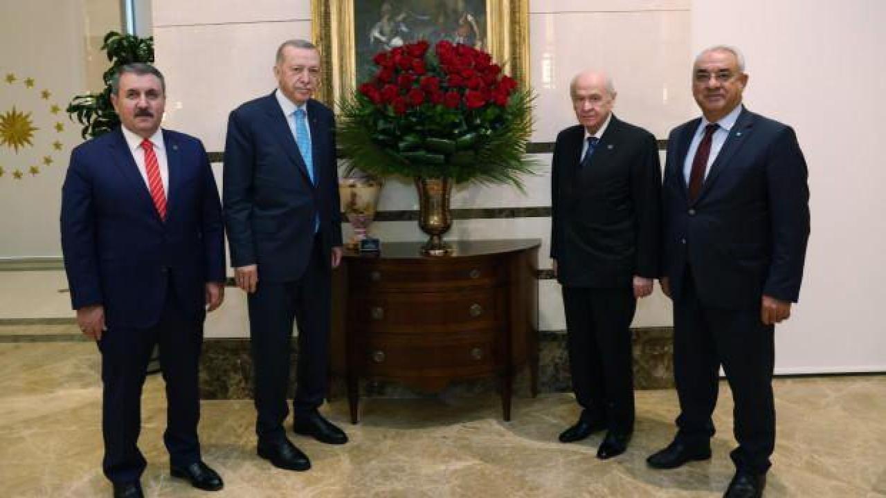 Cumhur İttifakı liderlerinden Başkan Erdoğan'a 'geçmiş olsun' ziyareti