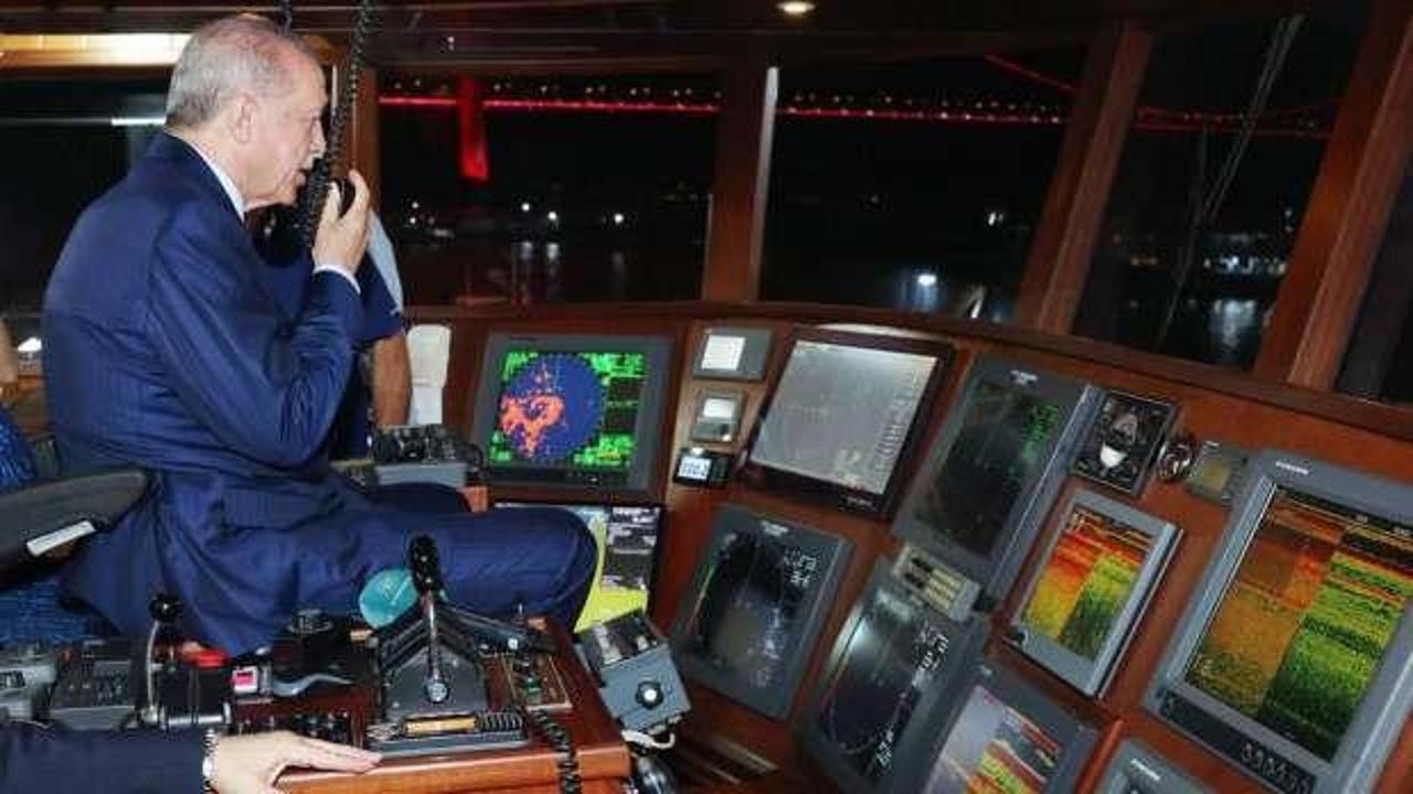 Cumhurbaşkanı Erdoğan'dan balıkçılara sürpriz! Telsizle seslendi