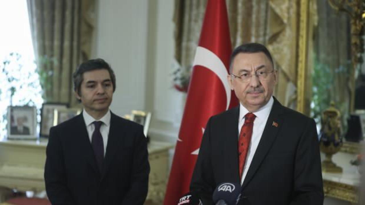 Cumhurbaşkanı Yardımcısı Oktay, Buckingham Sarayı'nda verilen resepsiyona katıldı