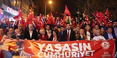 Cumhuriyet'in 101'inci yılı Maltepe'de coşkuyla kutlandı