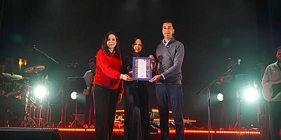 Cumhuriyet’in 102. Yılı Tuzla’da Büyük Coşkuyla Kutlandı