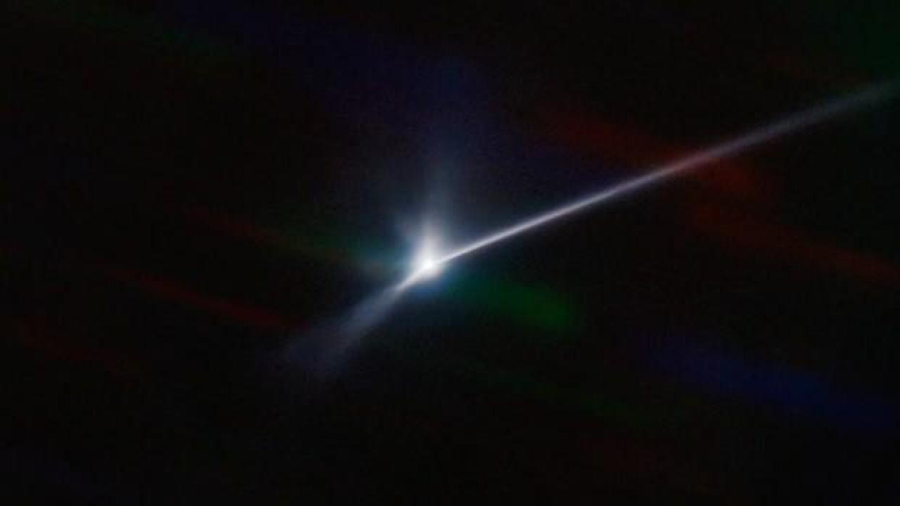 DART uzay aracının çarptığı asteroit arkasında 10 bin kilometrelik iz bıraktı