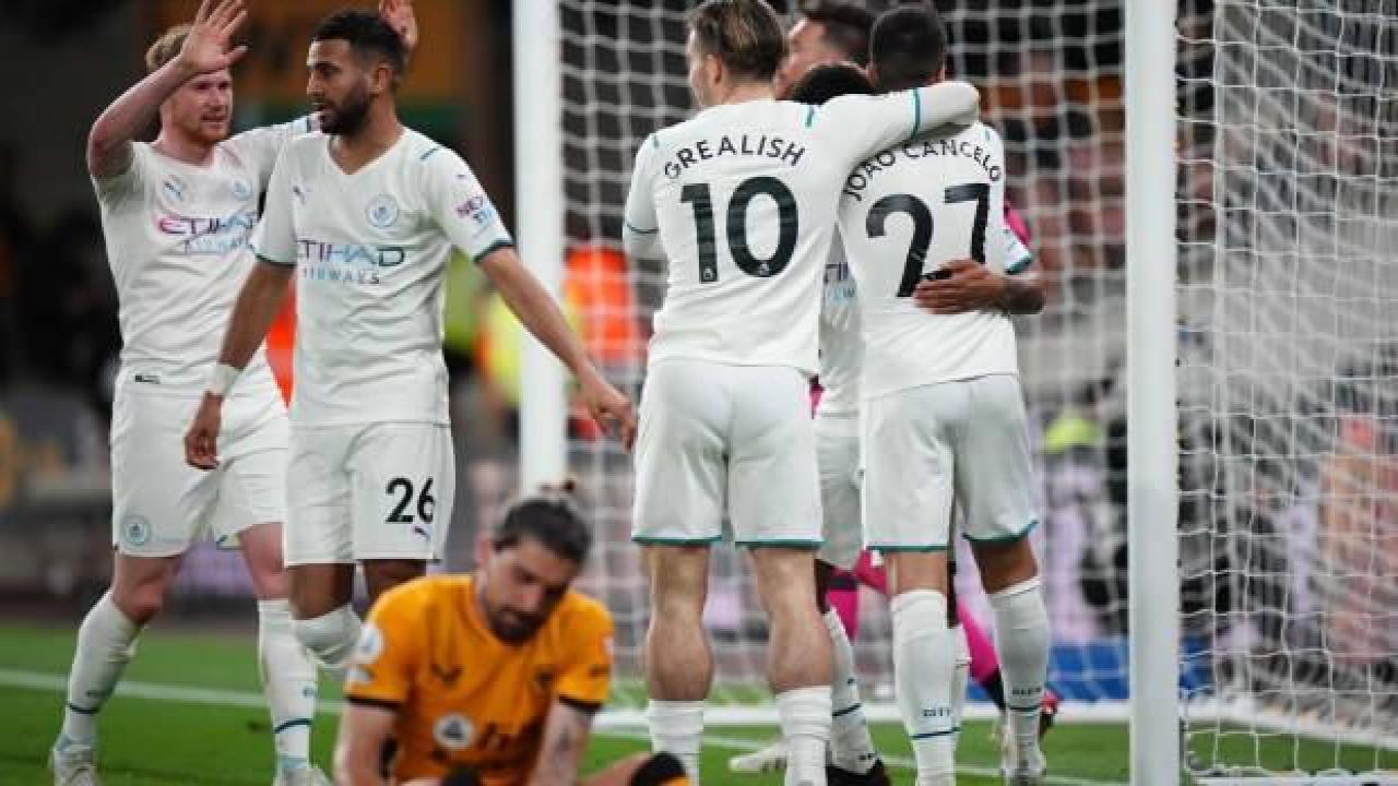 De Bruyne şov yaptı! Manchester City farklı kazandı