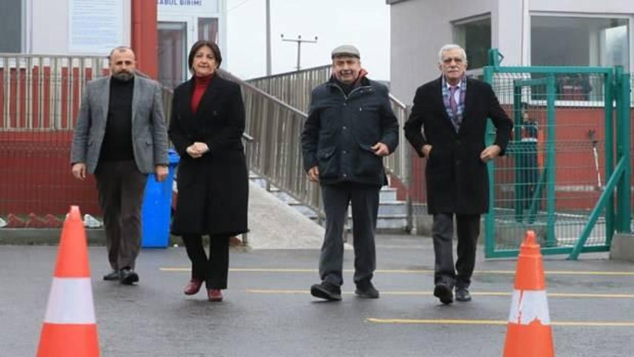 DEM Parti İmralı heyeti Kuzey Irak'ta!