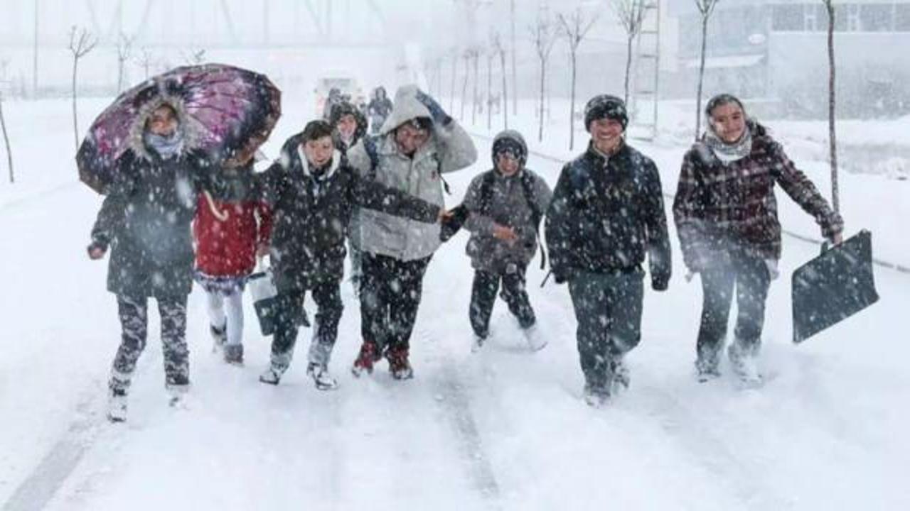 Denizli’nin Çameli ilçesinde eğitime kar engeli