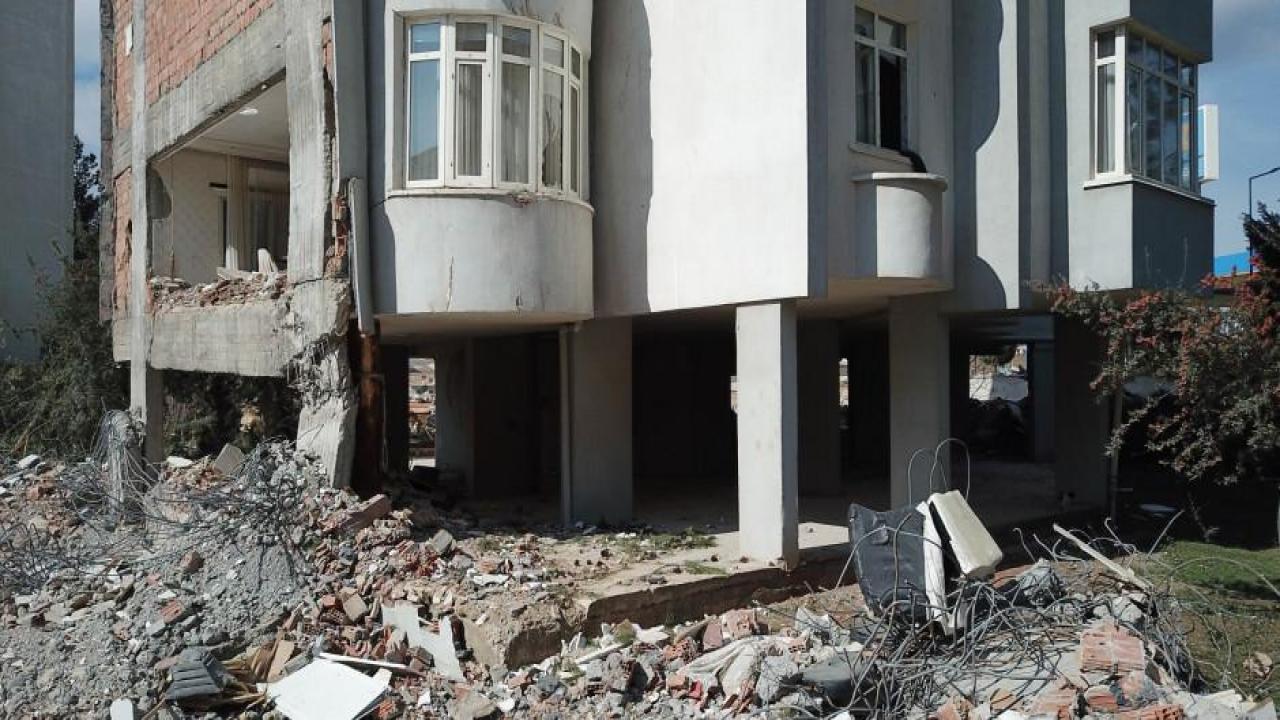 Depremin ekonomik faturası KOBİ'lere çıkıyor