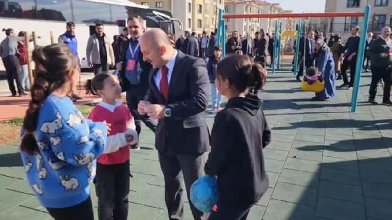 Depremin ikinci yılı: Türkiye'nin en büyük şantiye alanı kuruldu, vatandaş dahi inanamadı