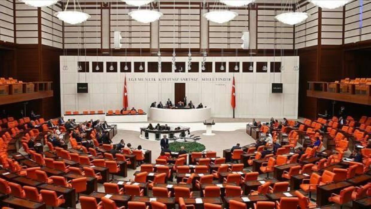 Depremlerle ilgili araştırma komisyonu kurulması kararı Resmi Gazete'de