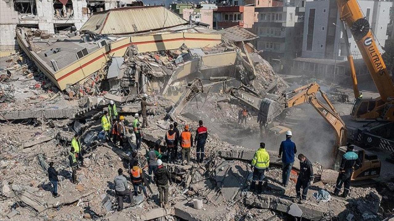 Depremzedelere konut kredisi ve hibe kararı Resmi Gazete'de
