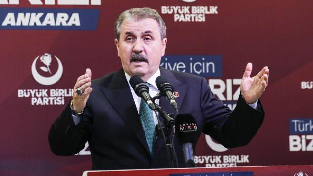 Destici: Akşener Türk milliyetçisi değil
