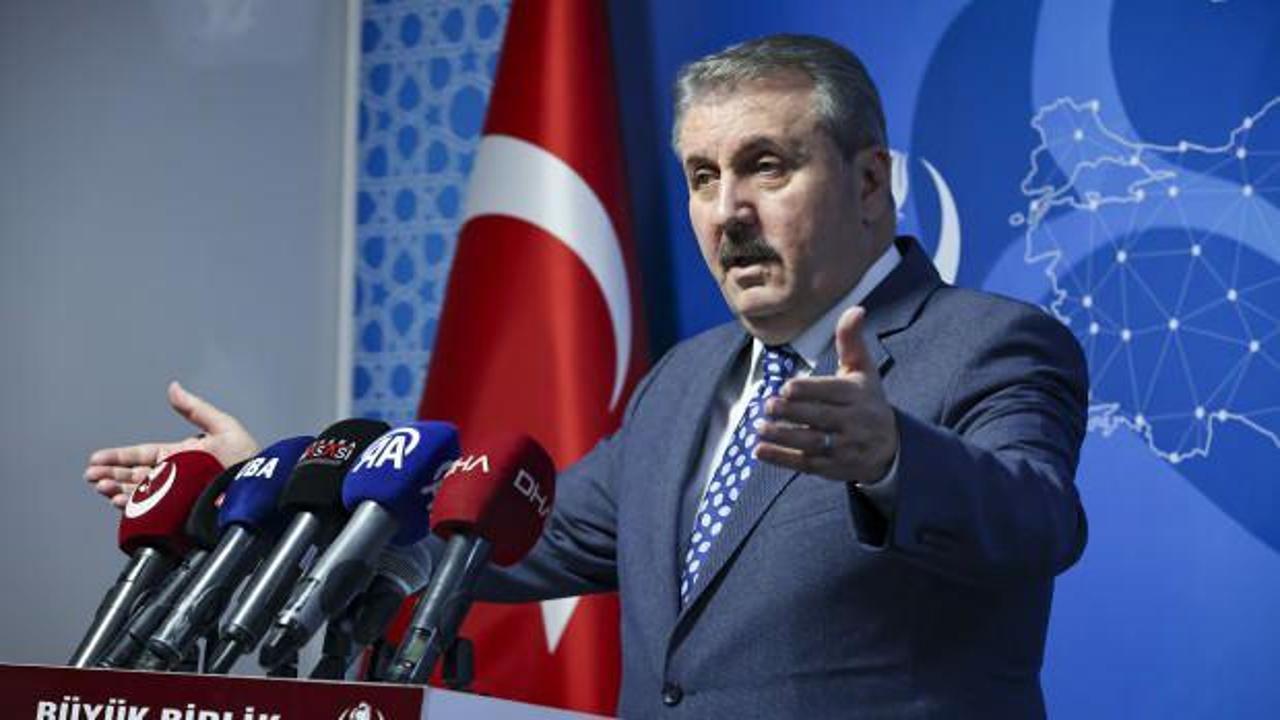 Destici'den öğretmenlere bir maaş ikramiye teklifi