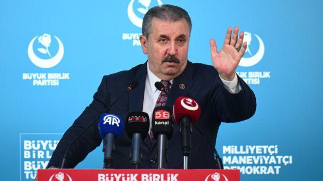 Destici'den Özel'e 