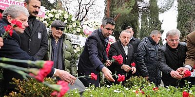 Devlet Eski Bakanı Adnan Kahveci, Vefatının 30'uncu Yıl Dönümünde Kartal'da Anıldı