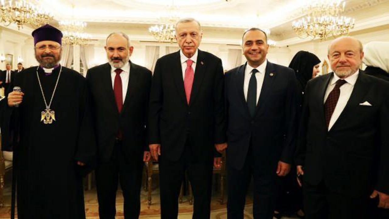 Diaspora, Erdoğan'ın törenine katılan Paşinyan'dan rahatsız: Onu Türkiye'ye gönderin