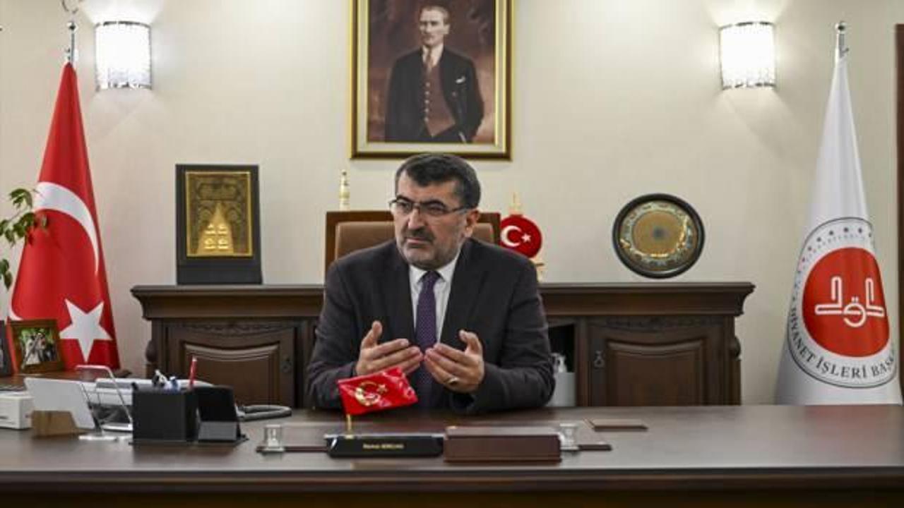 Diyanet 752 depremzede üniversite öğrencisini umreye gönderiyor