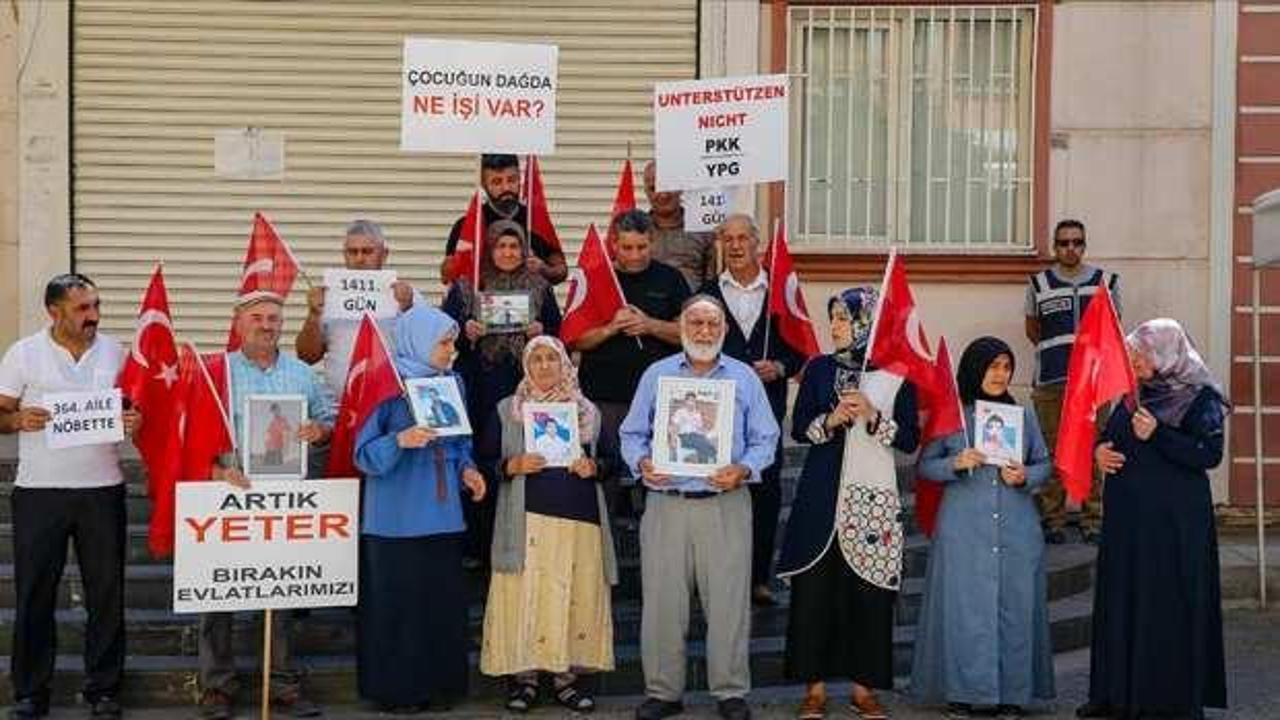 Diyarbakır annelerinin oturma eylemine iki aile daha katıldı