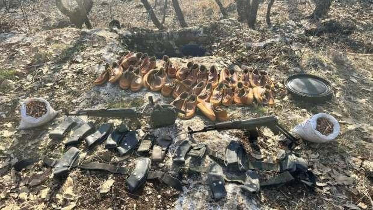 Diyarbakır’da PKK'lı teröristlere ait toprağa gömülü silah ve mühimmat ele geçirildi