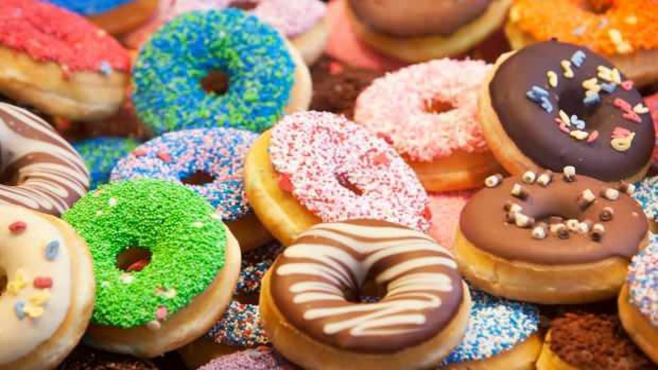 Donut nasıl yapılır, malzemeleri neler? MasterChef donut tarifi! Rengarenk, lezzetli donut püf noktaları...