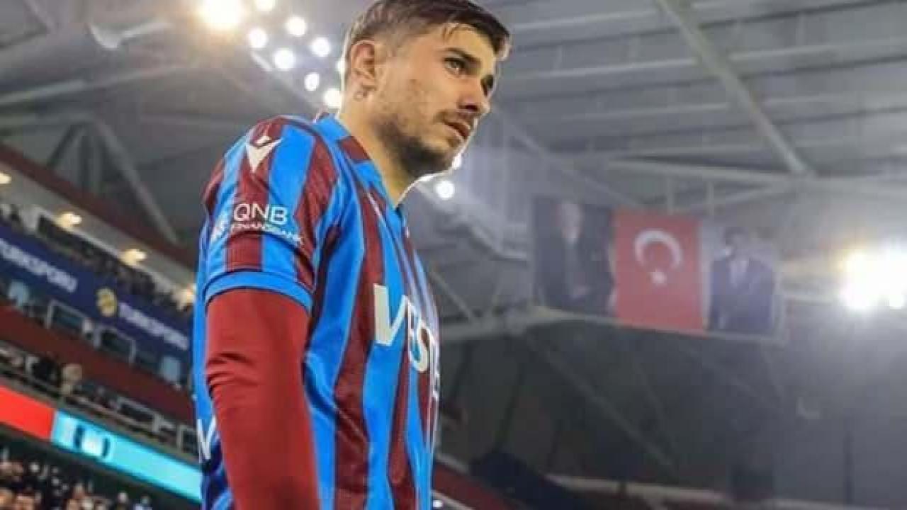 Dorukhan Toköz'ün seçtiği şarkı duygulandırdı! Ahmet Çalık formasıyla...