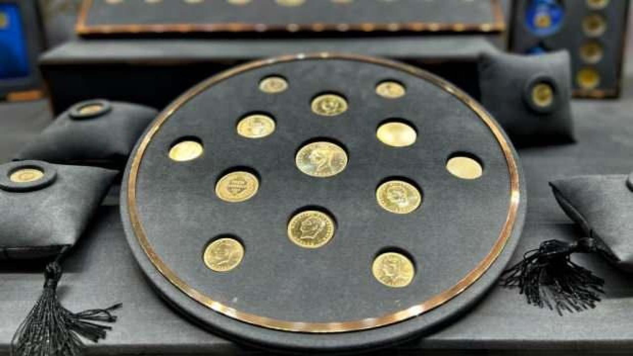 Dünya piyasalarındaki belirsizlik ons altını yükselişe geçirdi