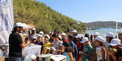 DÜNYA TEMİZLİK GÜNÜ’NDE CENNET KOY TEMİZLENDİ 