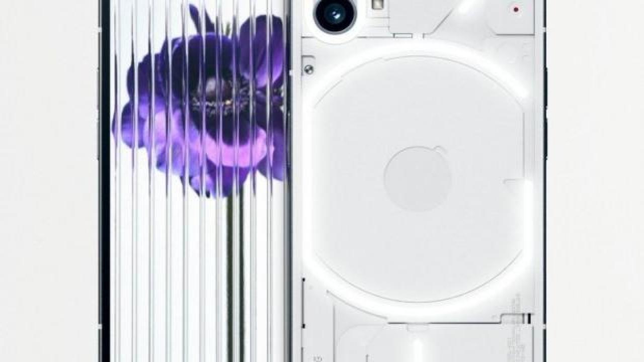 Dünyanın en ilginç tasarımına sahip telefonu Nothing Phone (1)  resmi olarak tanıtıldı