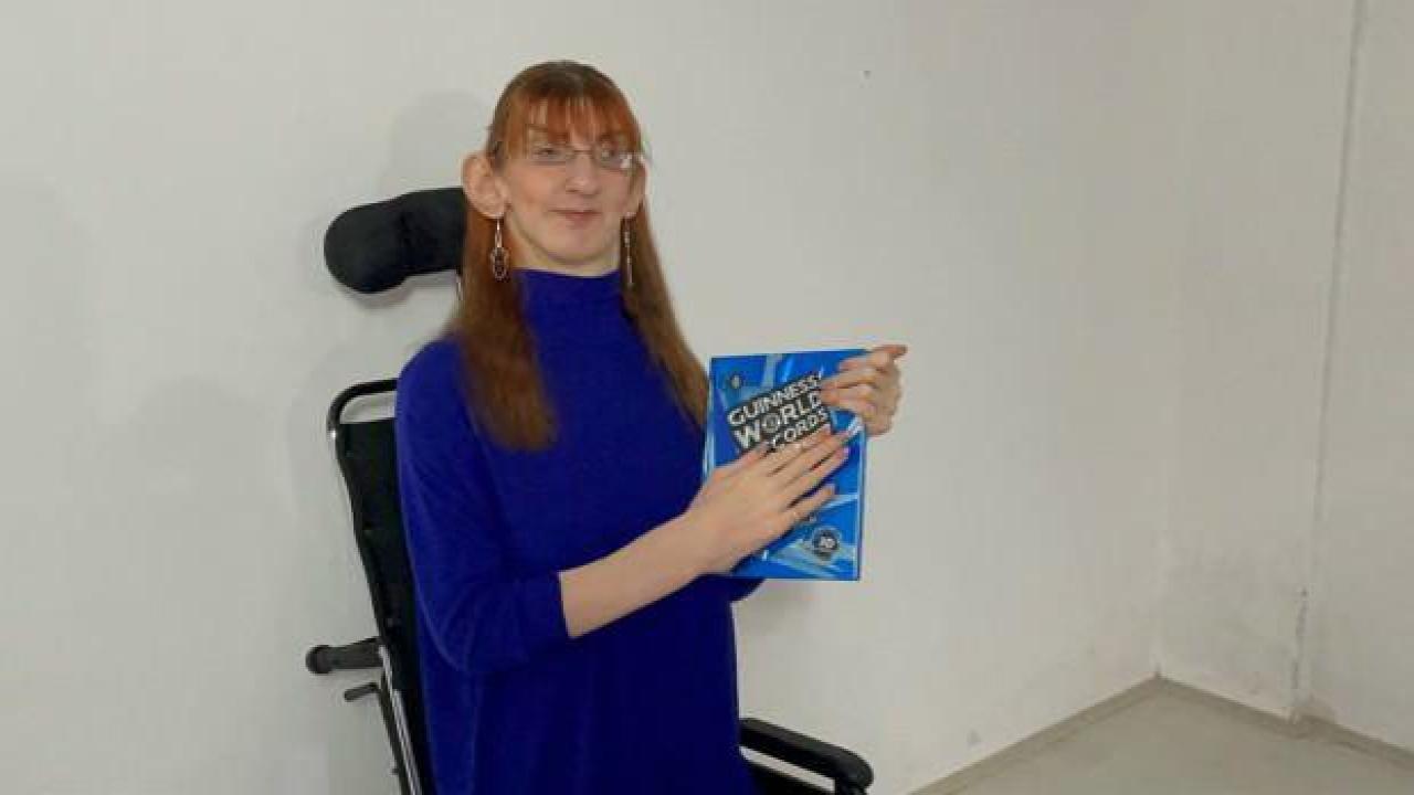 'Dünyanın en uzun boylu kadını' ilk uçak seyahatini THY ile yapacak