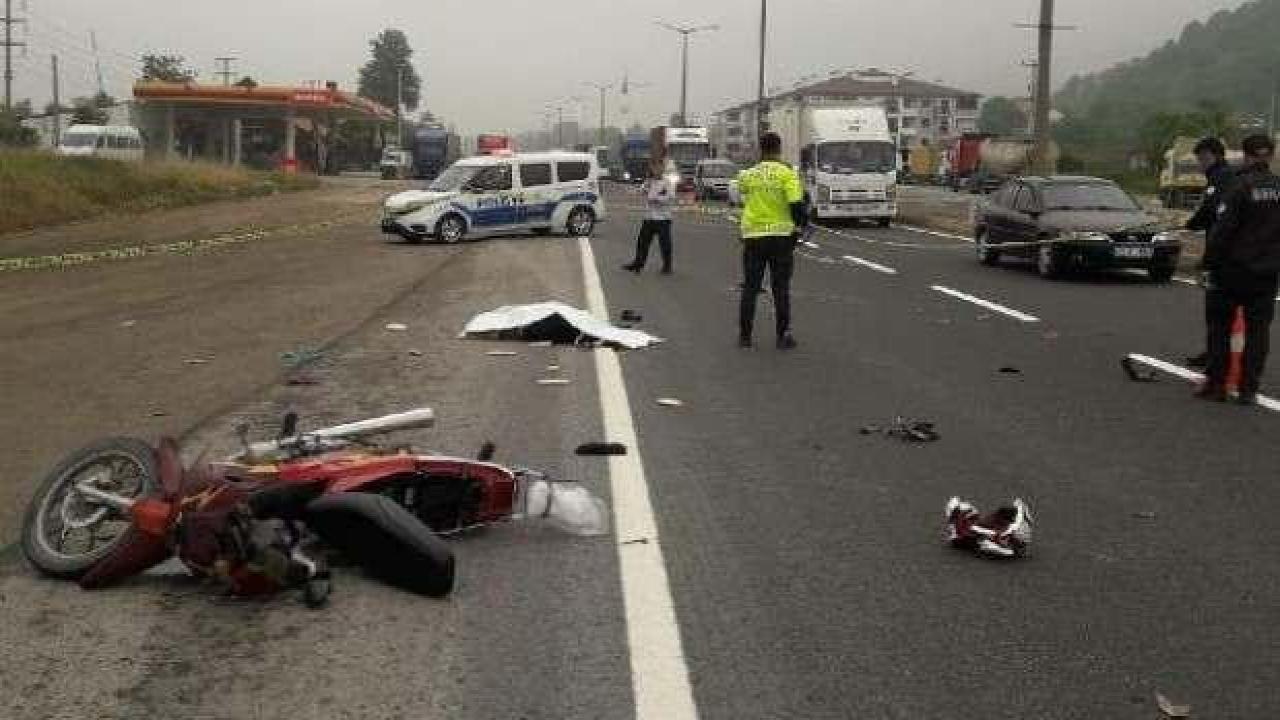 Düzce'de feci kaza: Motosiklet sürücüsü öldü