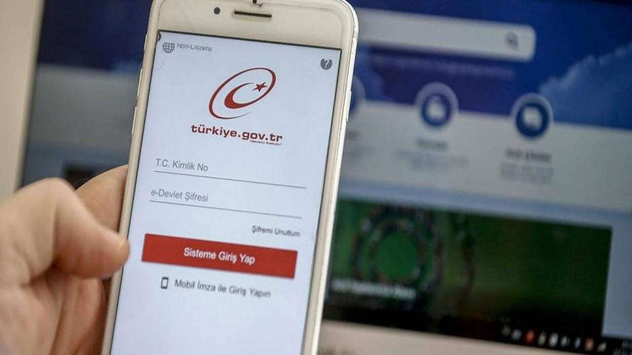 e-Devlet'ten yeni hizmet! Ne kadar emekli maaşı alırım?