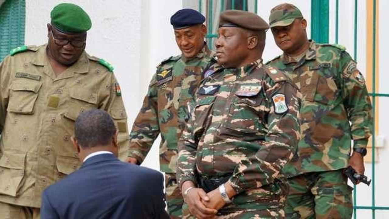 ECOWAS, Nijer için yeniden toplanıyor