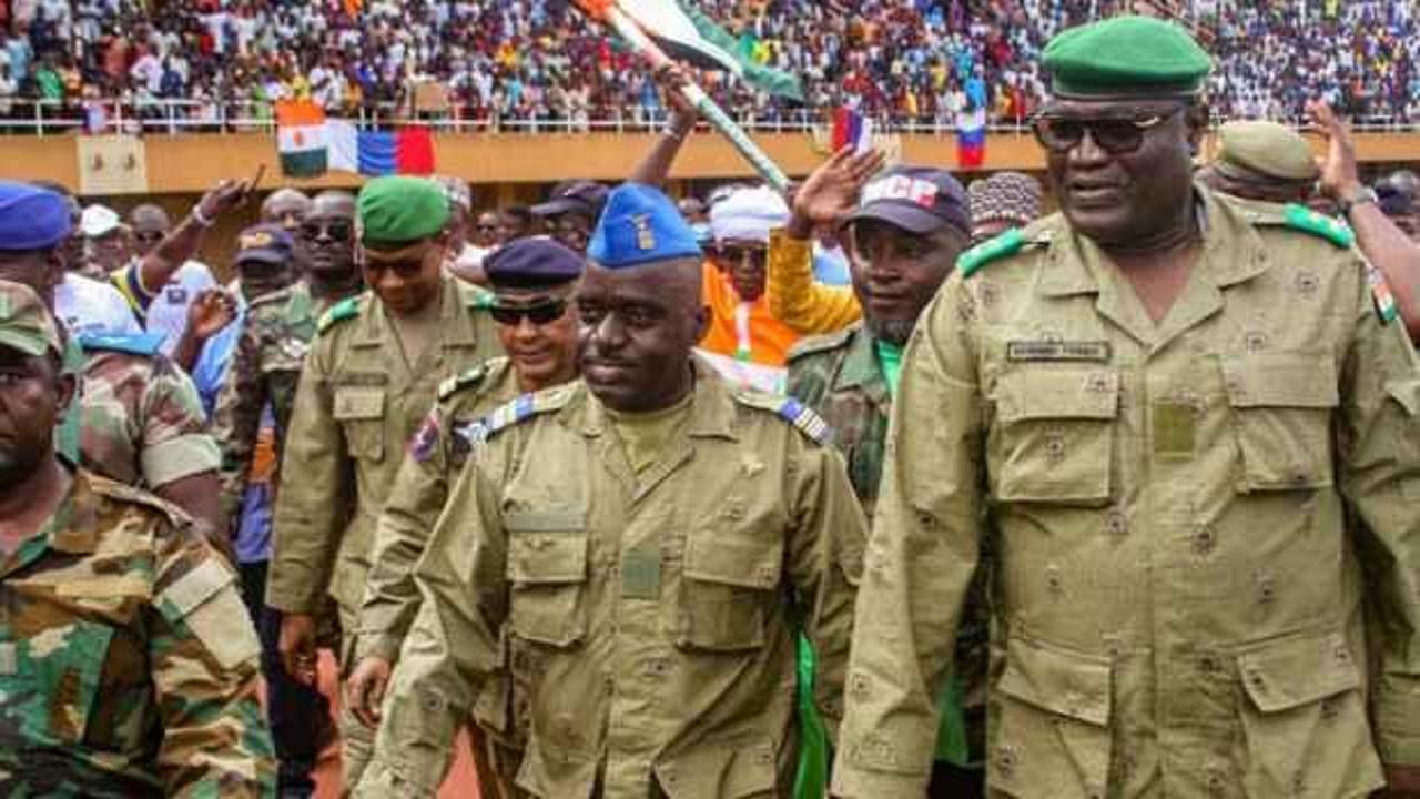 ECOWAS'tan Nijer açıklaması! Nijerya'ya da bunu yapmışlardı