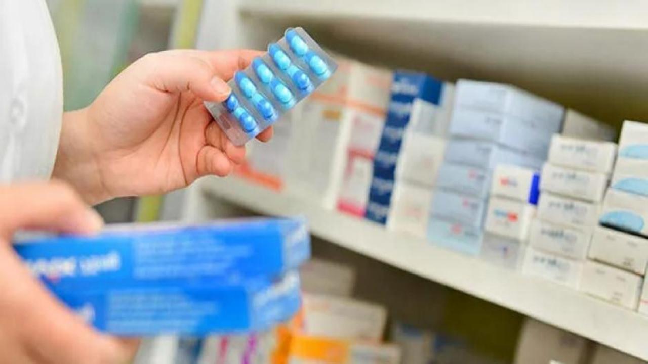 Eczanelere ’reçete başı ücret’ desteği